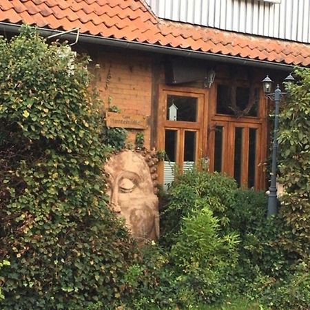 Grosse Hobbithoehle Mit Gemeinschaftsgarten Neustadt am Rübenberge Εξωτερικό φωτογραφία